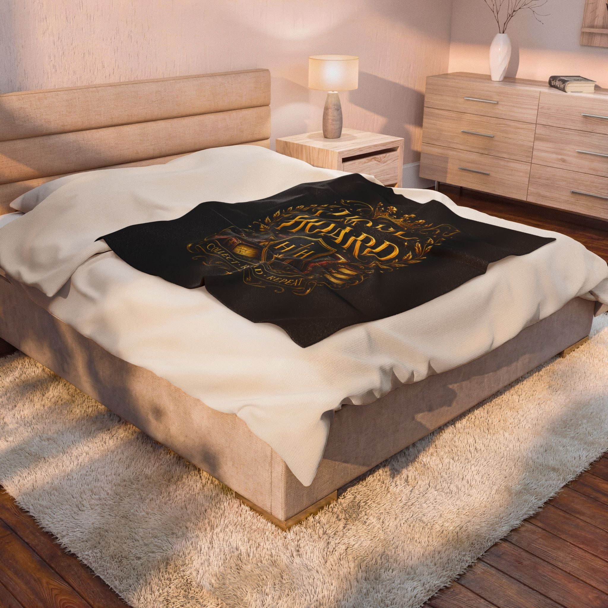 House of Hoard Velveteen Plush Blanket – "Collect • Read • Repeat" Book Lover Throw